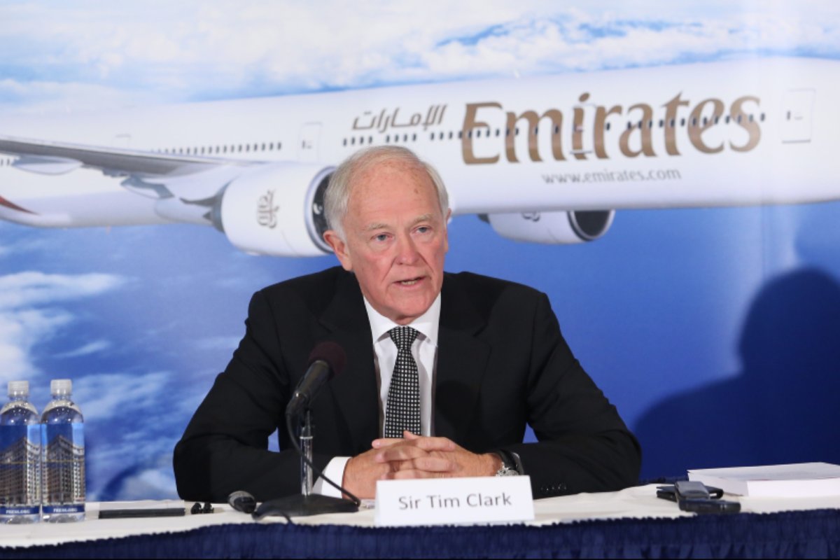 Boeing delays might push Emirates to pursue Airbus A350s